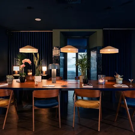 Hotell Chic&basic Gravity
