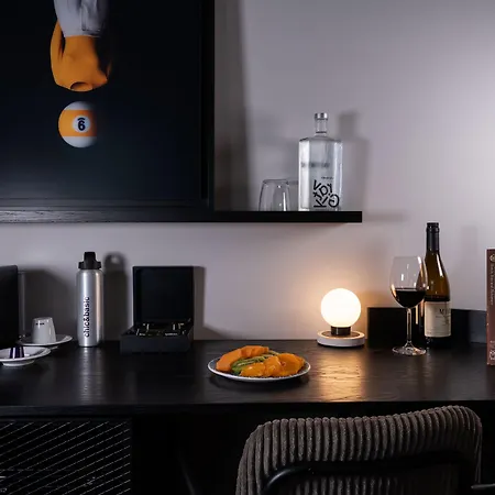 Hotel Chic&basic Gravity 4*
