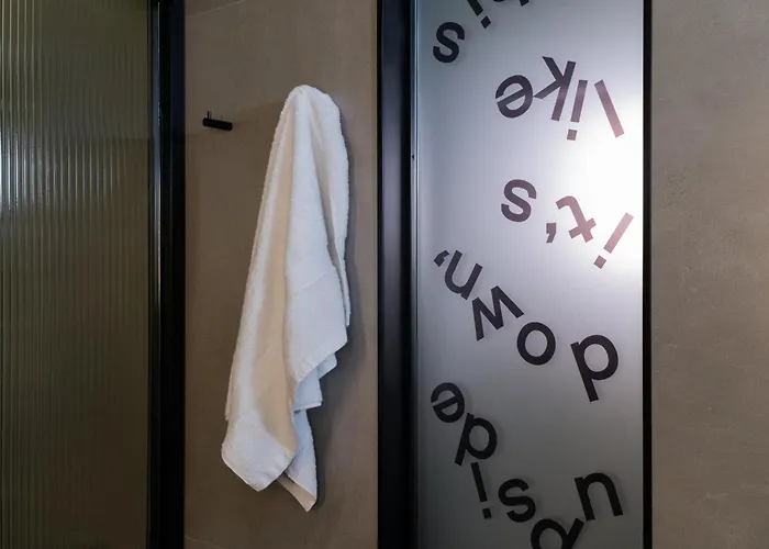 Chic&basic Gravity Hotel Porto