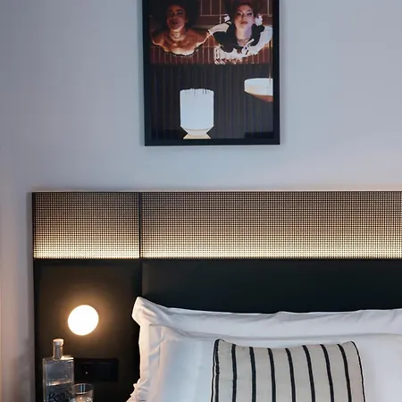 Chic&basic Gravity Szálloda