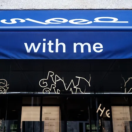 מלון Chic&basic Gravity