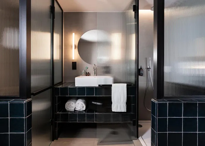 Hotel Chic&basic Gravity 4*