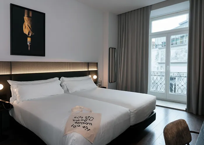 Chic&basic Gravity Oporto