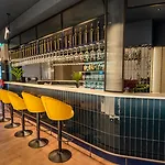 Chic&basic Gravity Hotel 4*