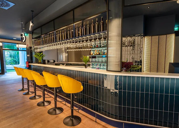 Chic&basic Gravity Hotel 4*